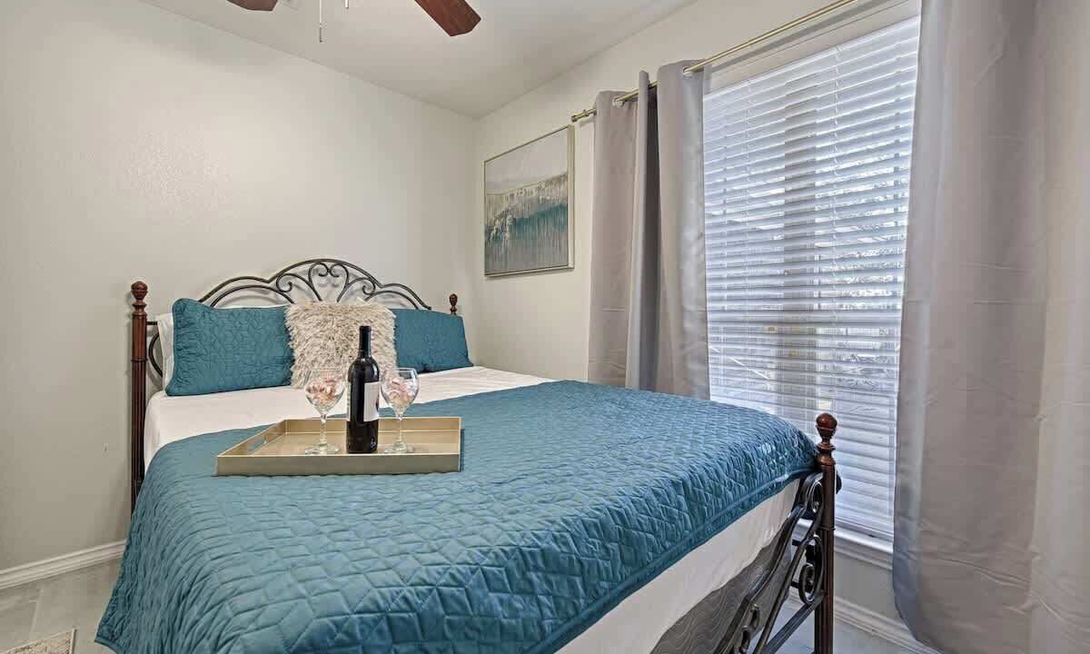 Photo of Bedroom in Azle