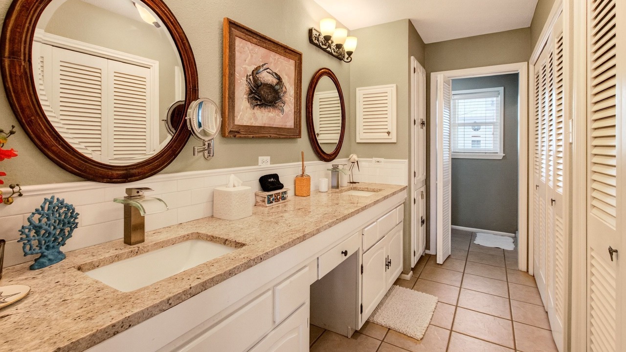 Photo of Bathroom in Key Allegro