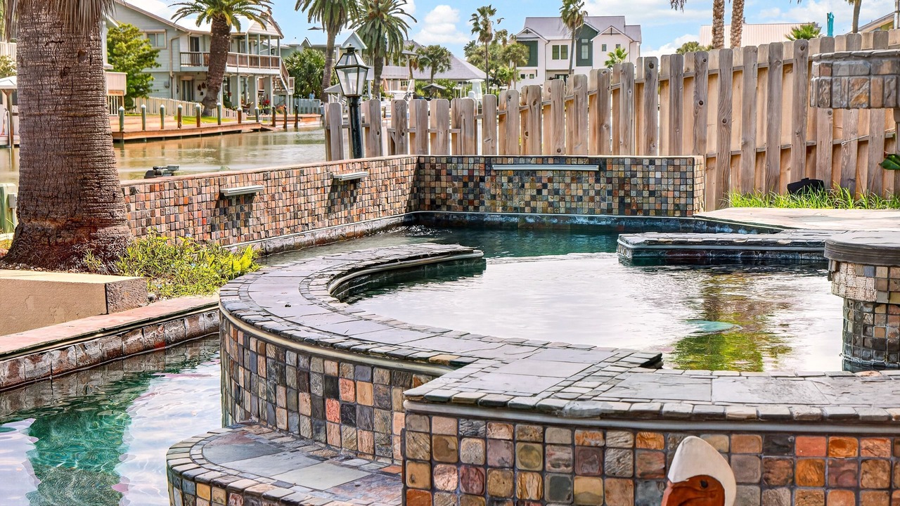 Photo of Outdoor in Key Allegro