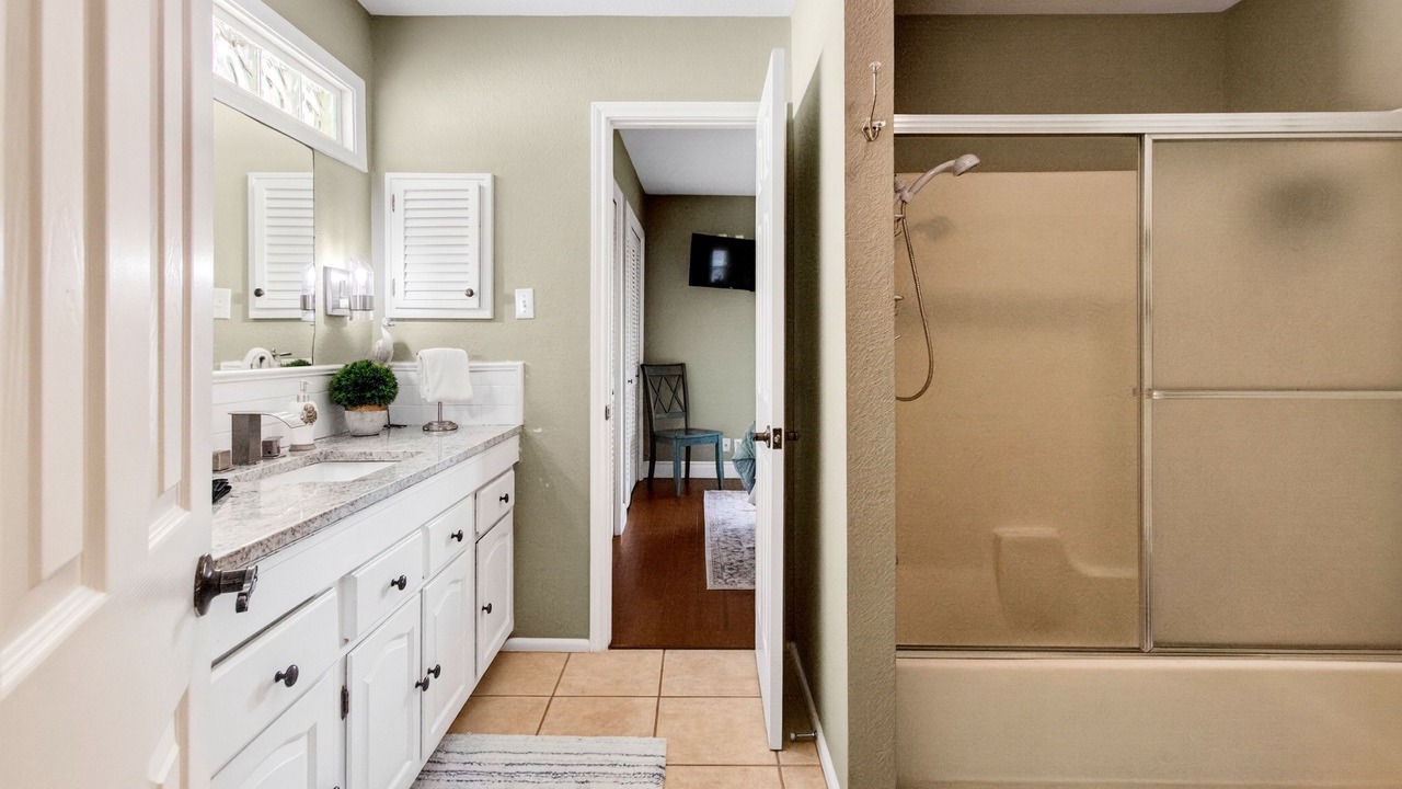 Photo of Bathroom in Key Allegro