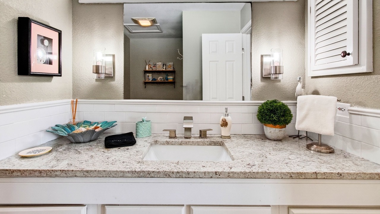 Photo of Bathroom in Key Allegro