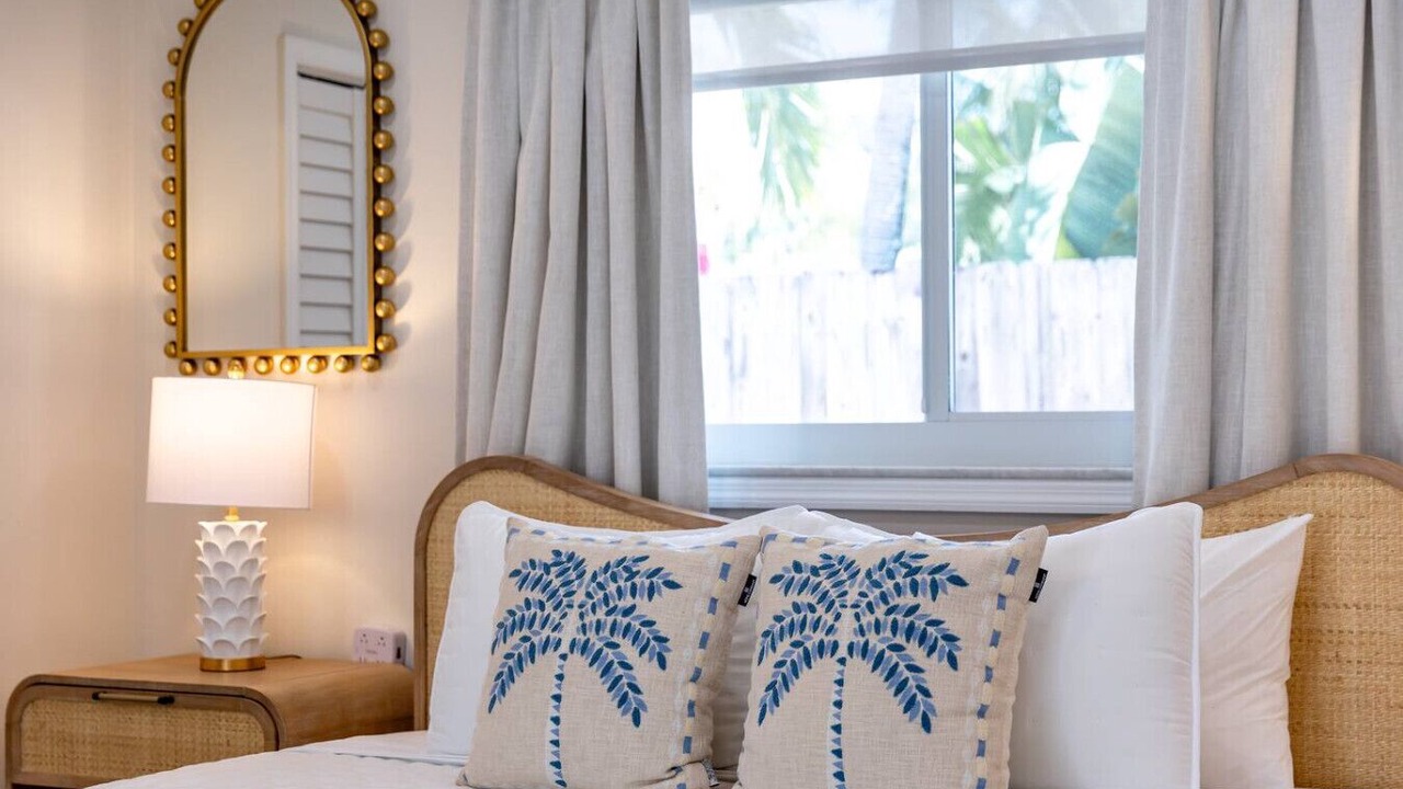 Photo of Bedroom in Coral Ridge Isles