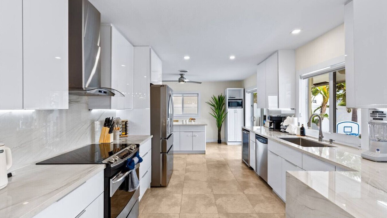 Photo of Kitchen in Coral Ridge Isles