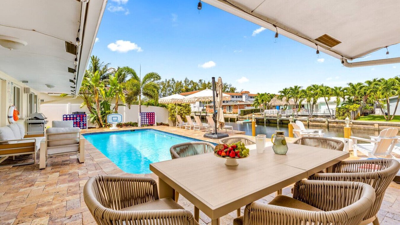 Photo of Outdoor in Coral Ridge Isles