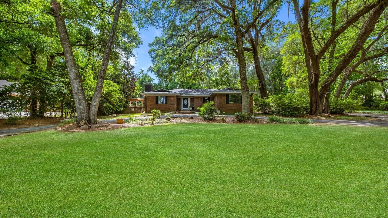 Photo of Outdoor in Killearn Estates