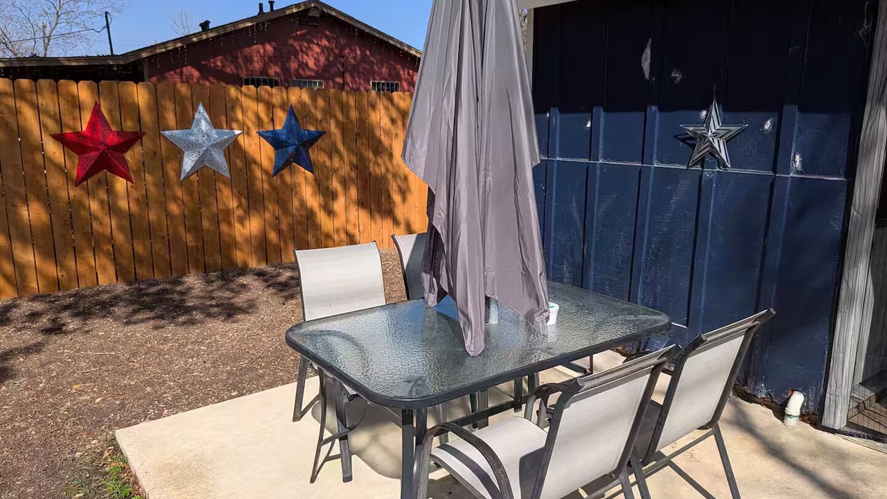 Photo of Outdoor in Southside