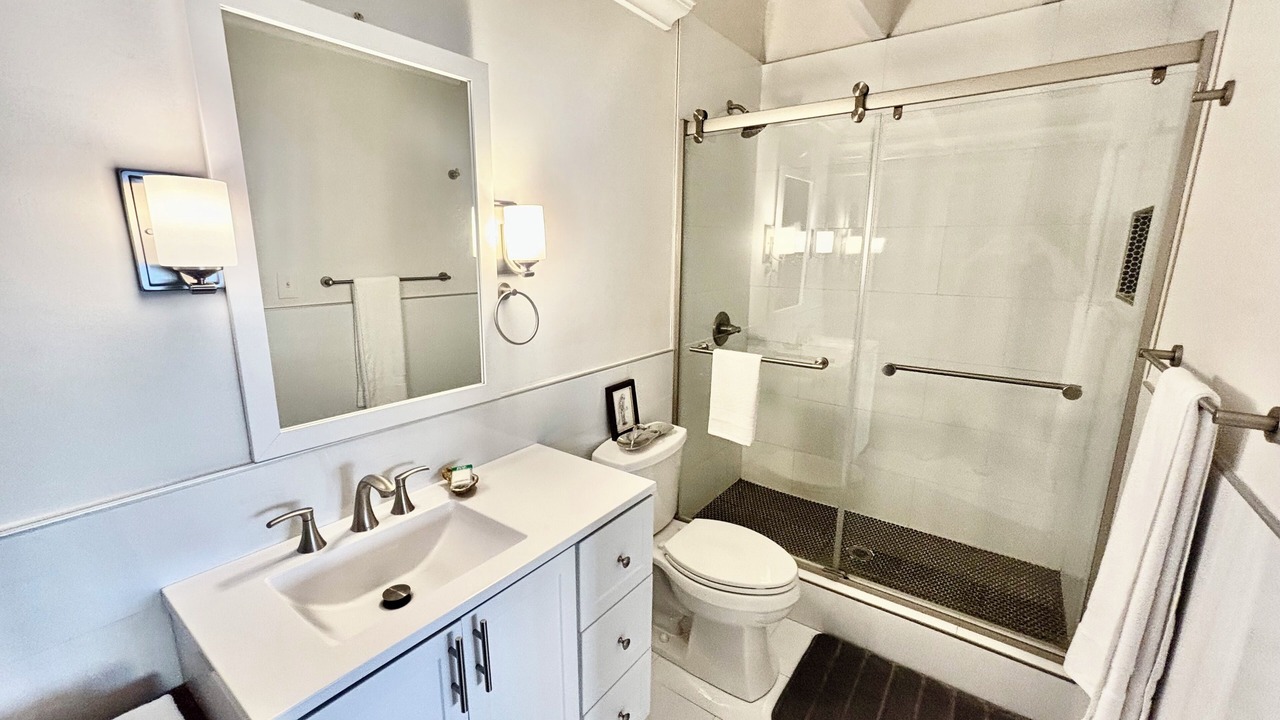 Photo of Bathroom in Bid-a-wee Beach
