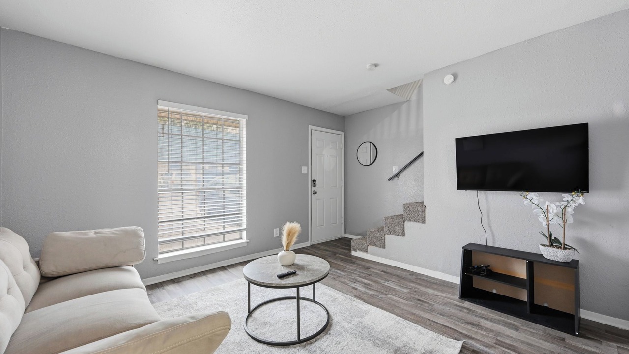 Photo of Livingroom in South Arlington