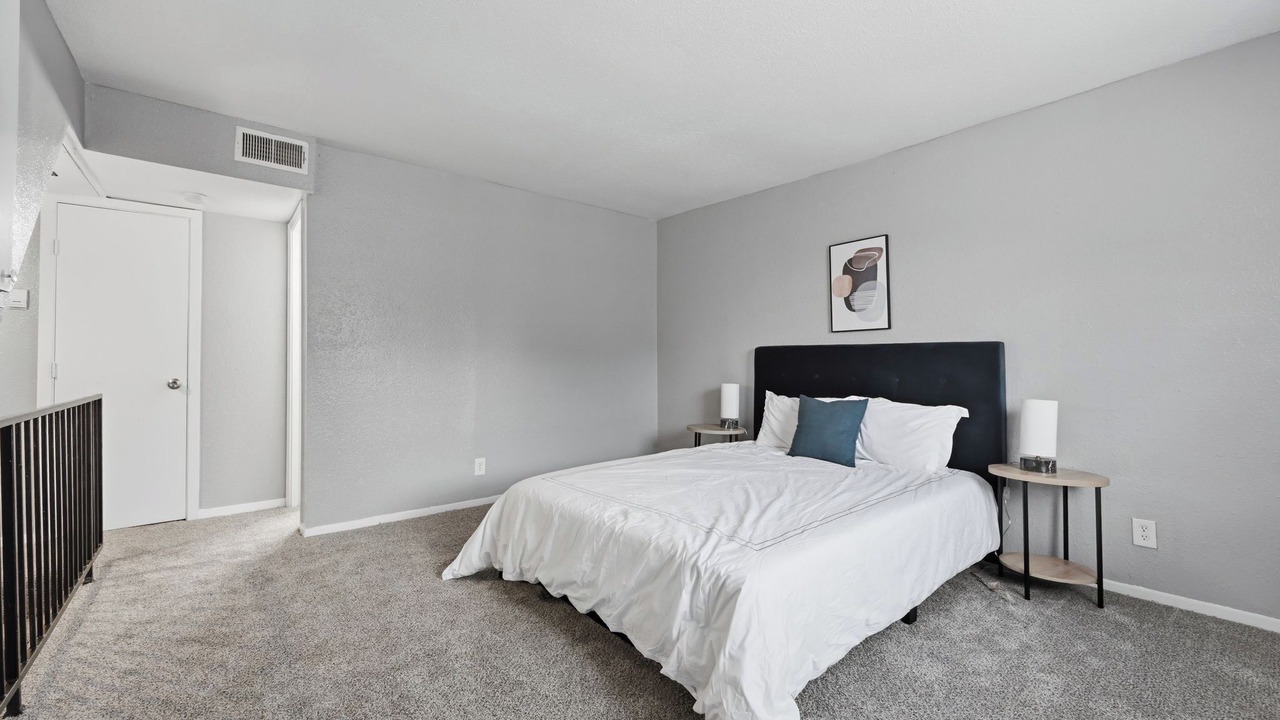 Photo of Bedroom in South Arlington