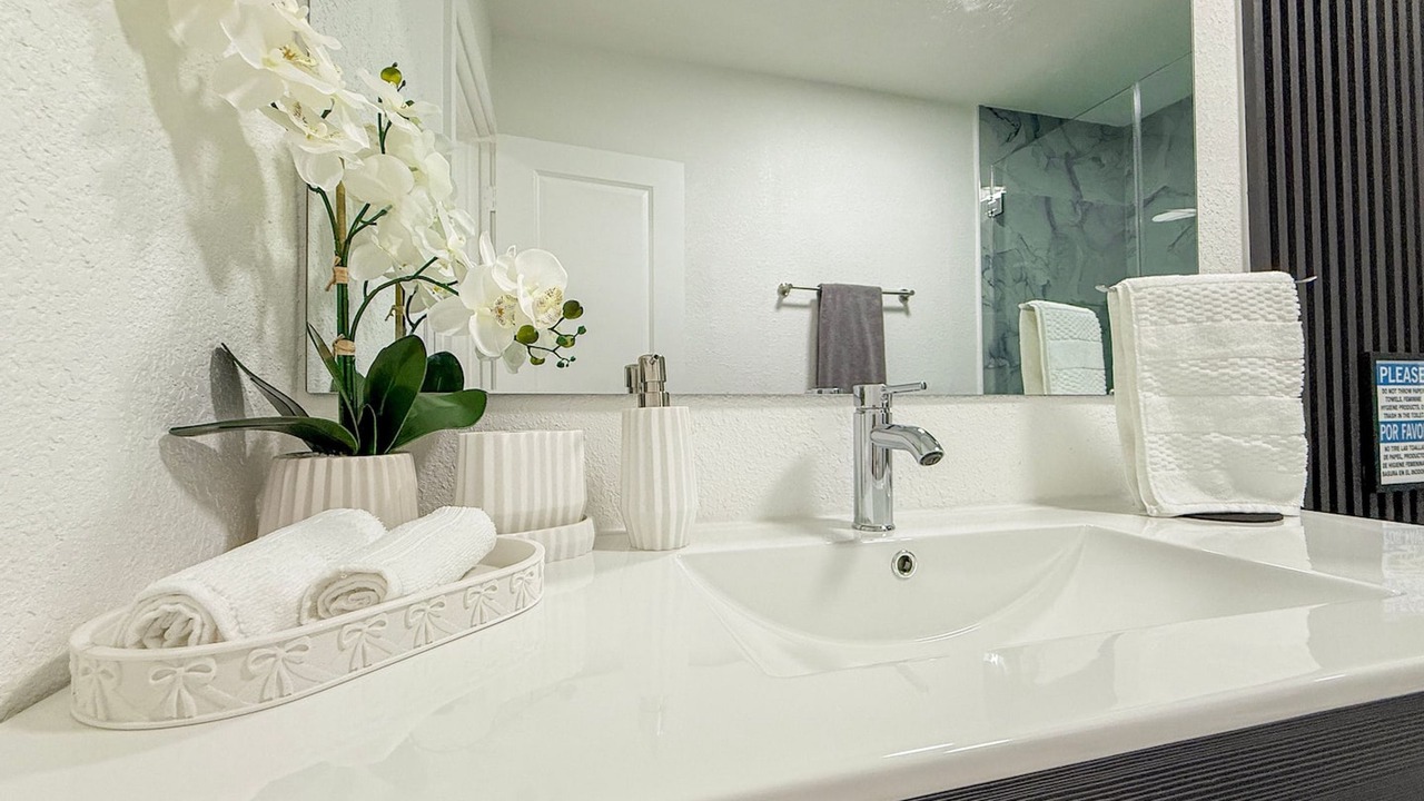 Photo of Bathroom in Miramar