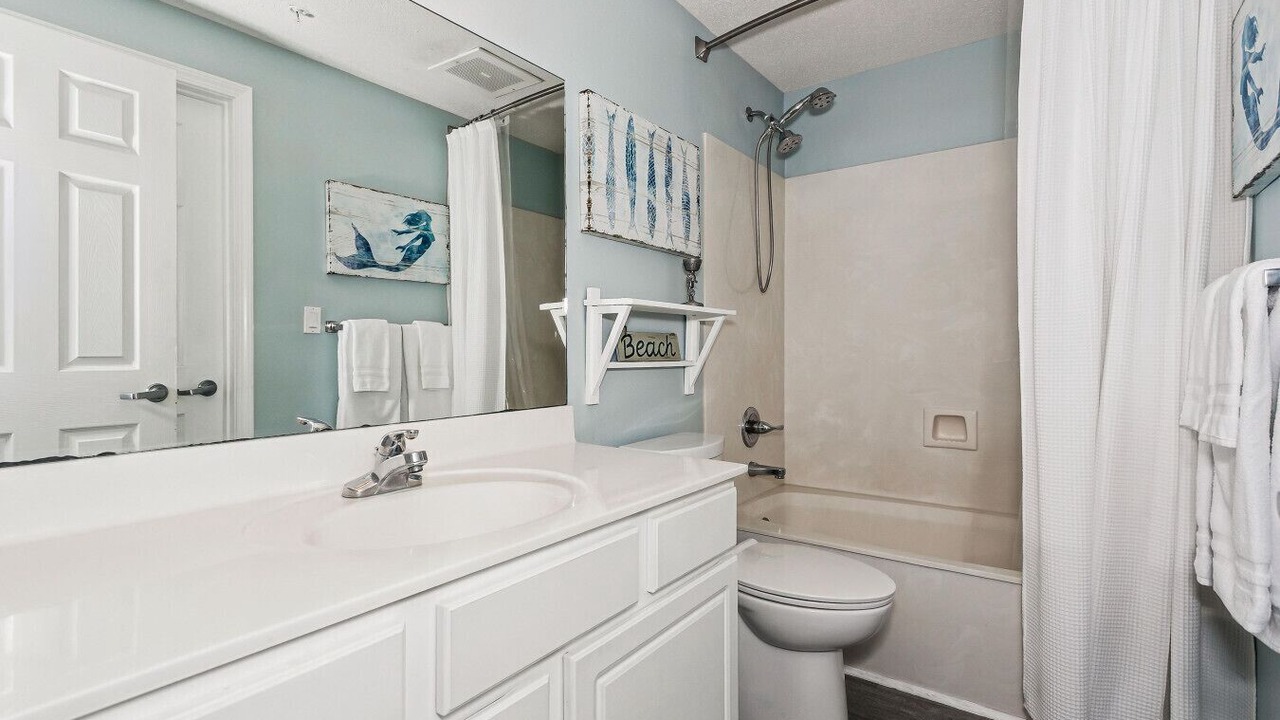 Photo of Bathroom in Navarre Beach