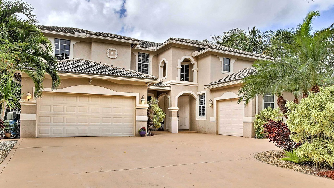 Photo of Outdoor in Jupiter Farms