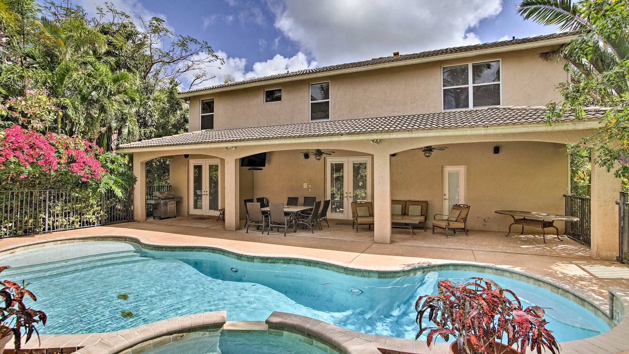 Photo of Outdoor in Jupiter Farms