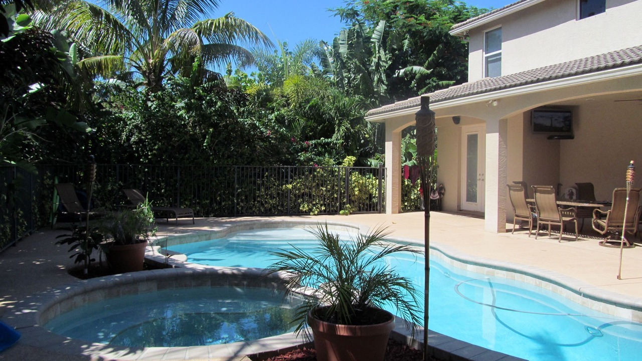 Photo of Outdoor in Jupiter Farms