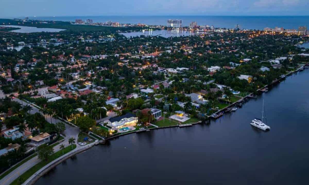 Photo of Others in South Lake