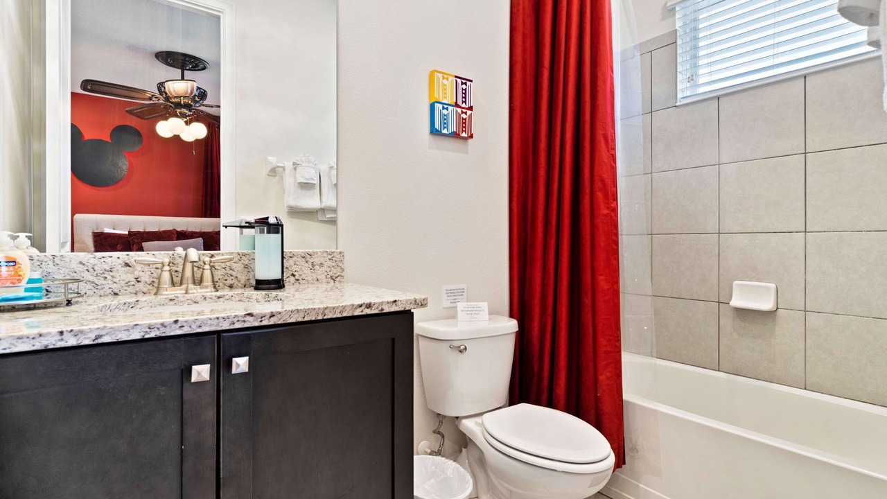 Photo of Bathroom in Bay Lake
