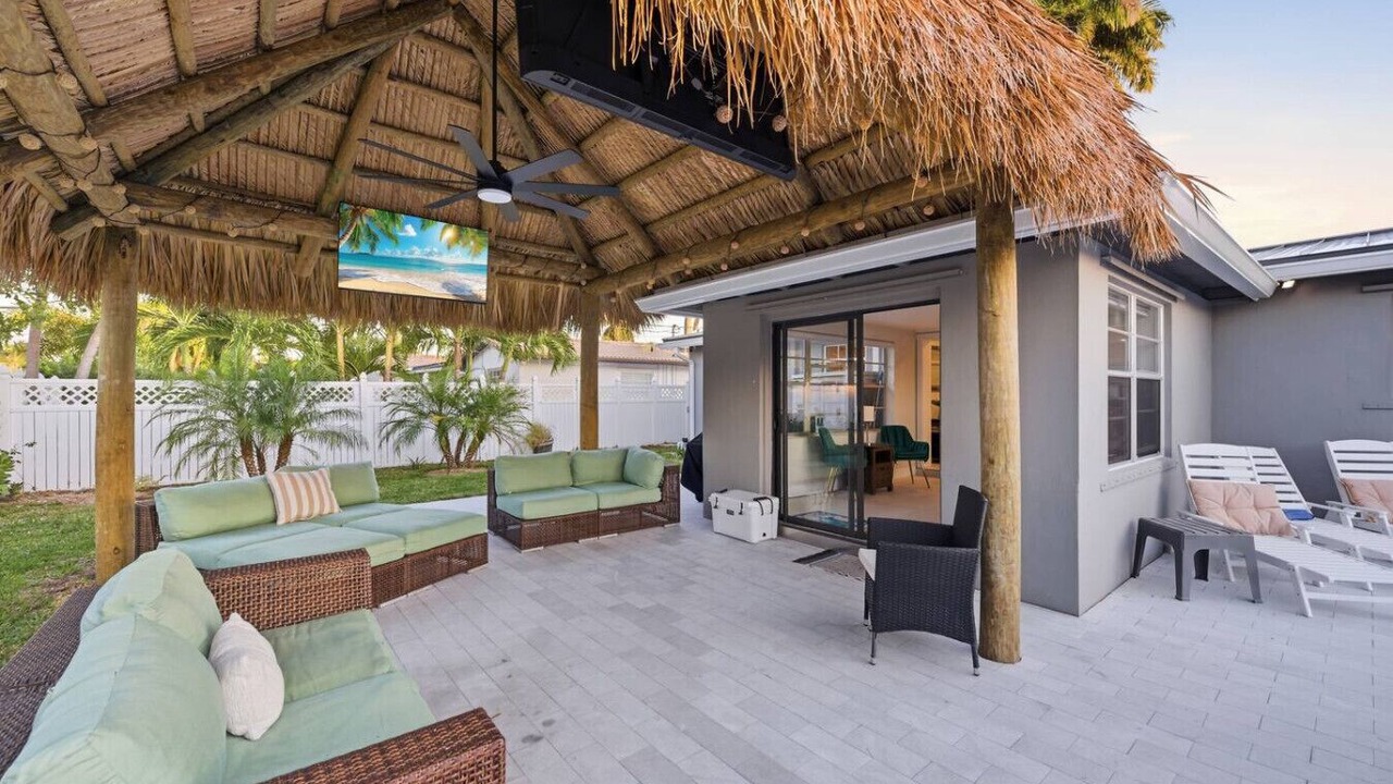 Photo of Patio Balcony in Lighthouse Point