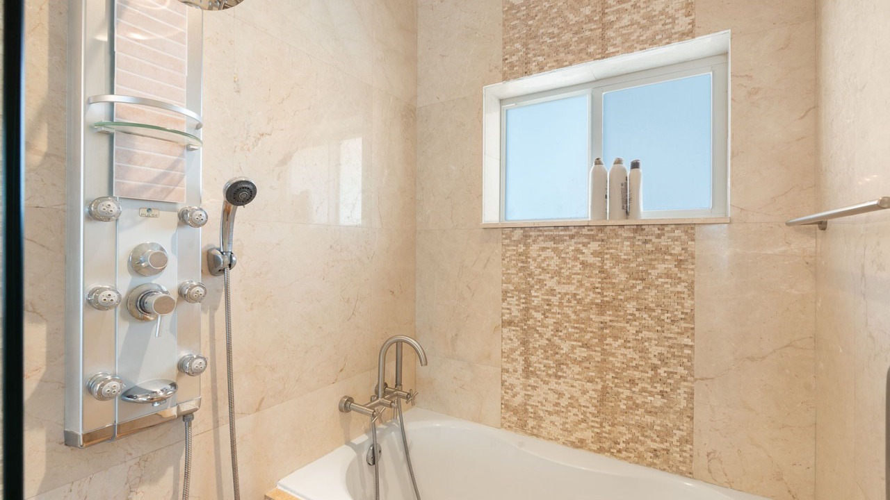 Photo of Bathroom in Coral Ridge