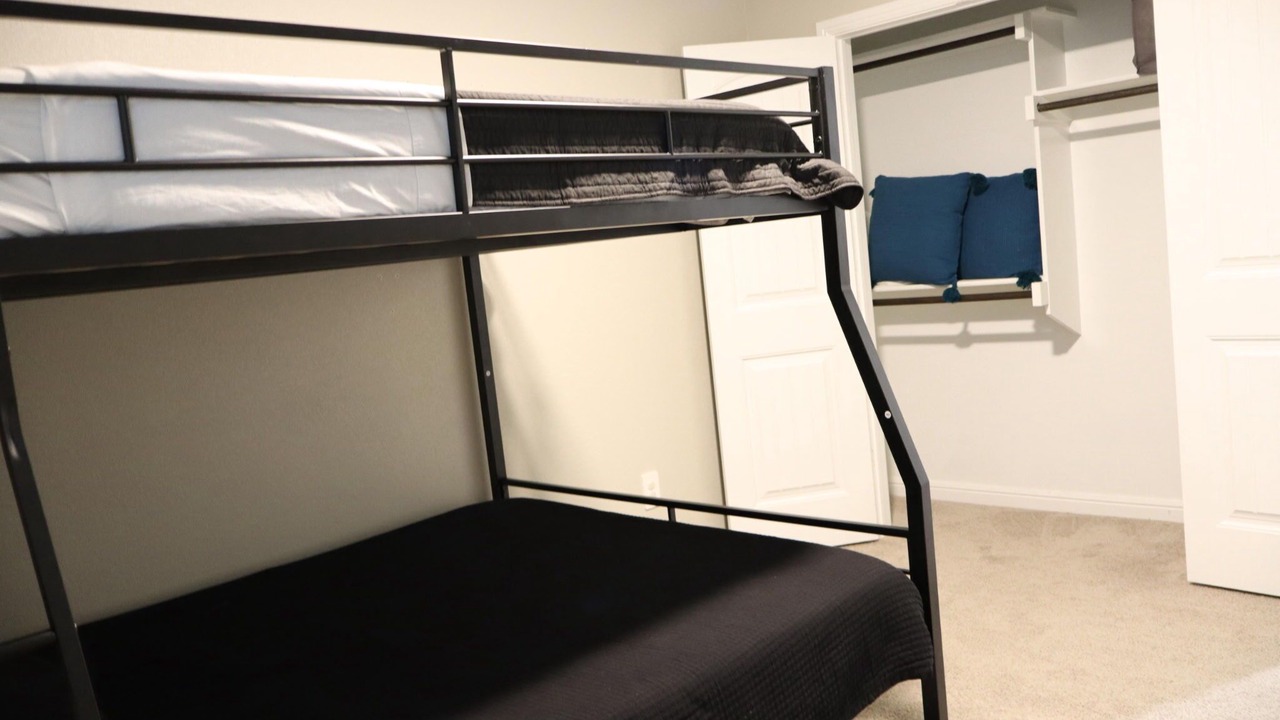 Photo of Bedroom in Midland