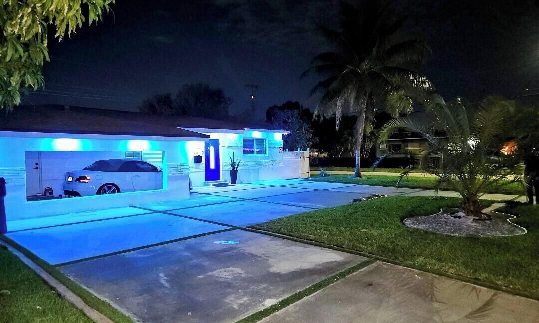 Photo of Outdoor in Miramar