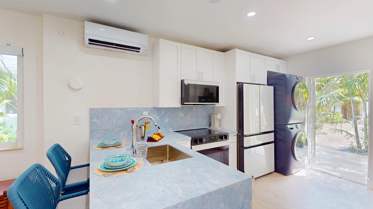 Photo of Kitchen in Lauderdale-by-the-Sea