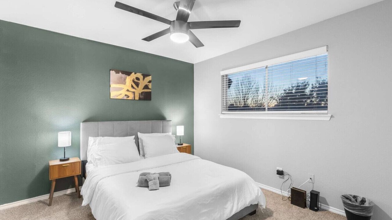 Photo of Bedroom in Central Arlington