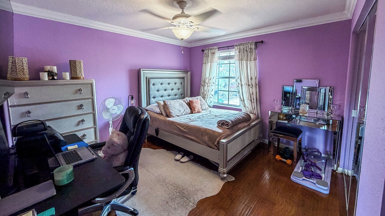 Photo of Bedroom in Miramar