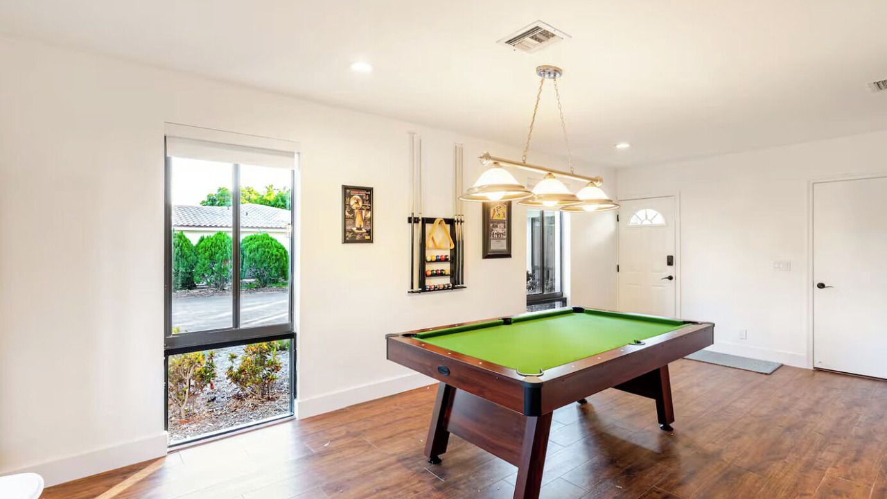 Photo of Bedroom in Hallandale Beach