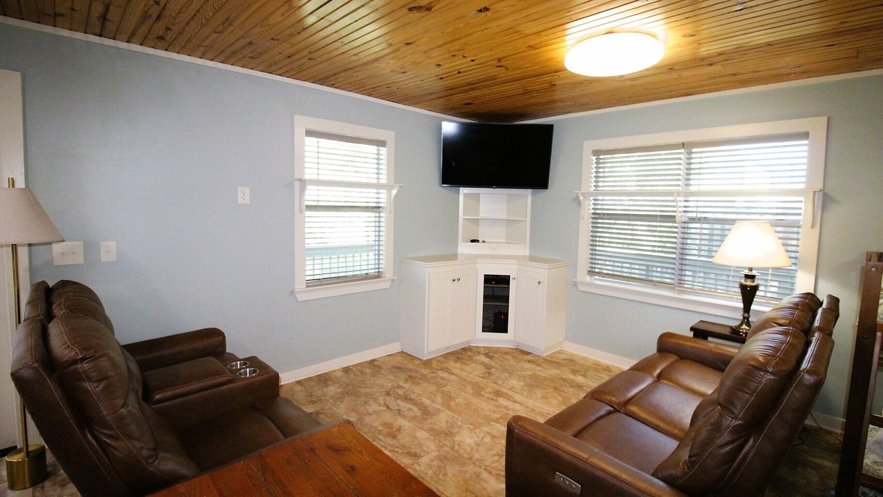 Photo of Livingroom in Port Mansfield