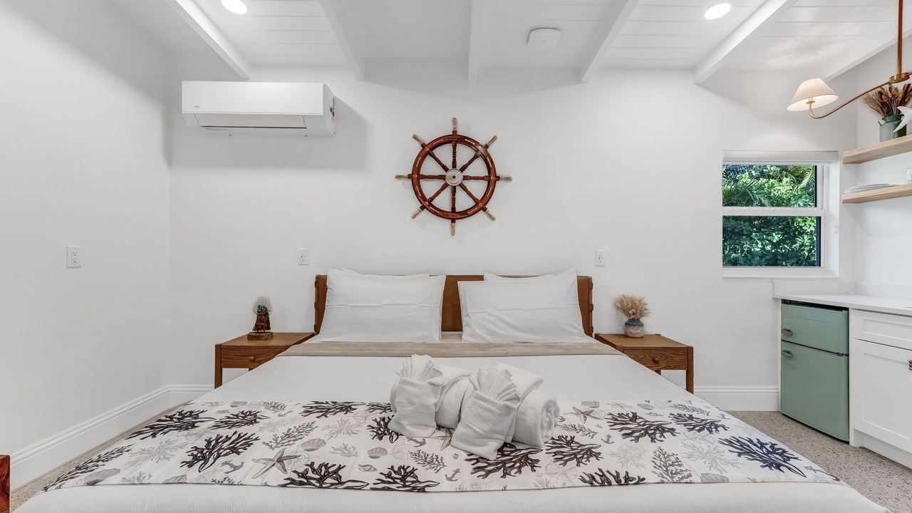Photo of Bedroom in Sanibel