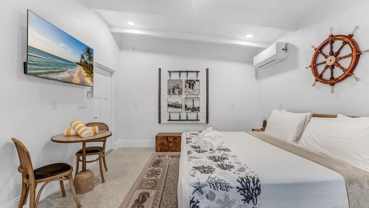 Photo of Bedroom in Sanibel