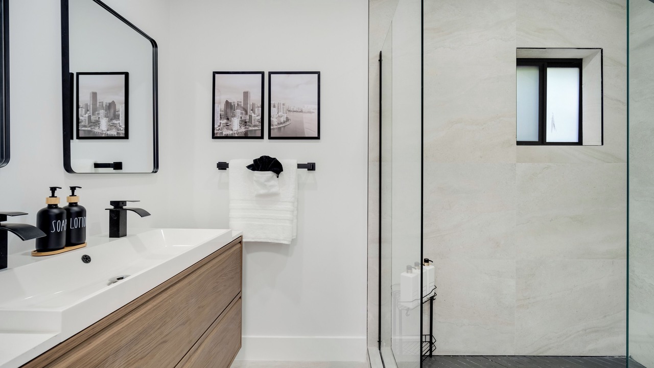 Photo of Bathroom in Miami Shores