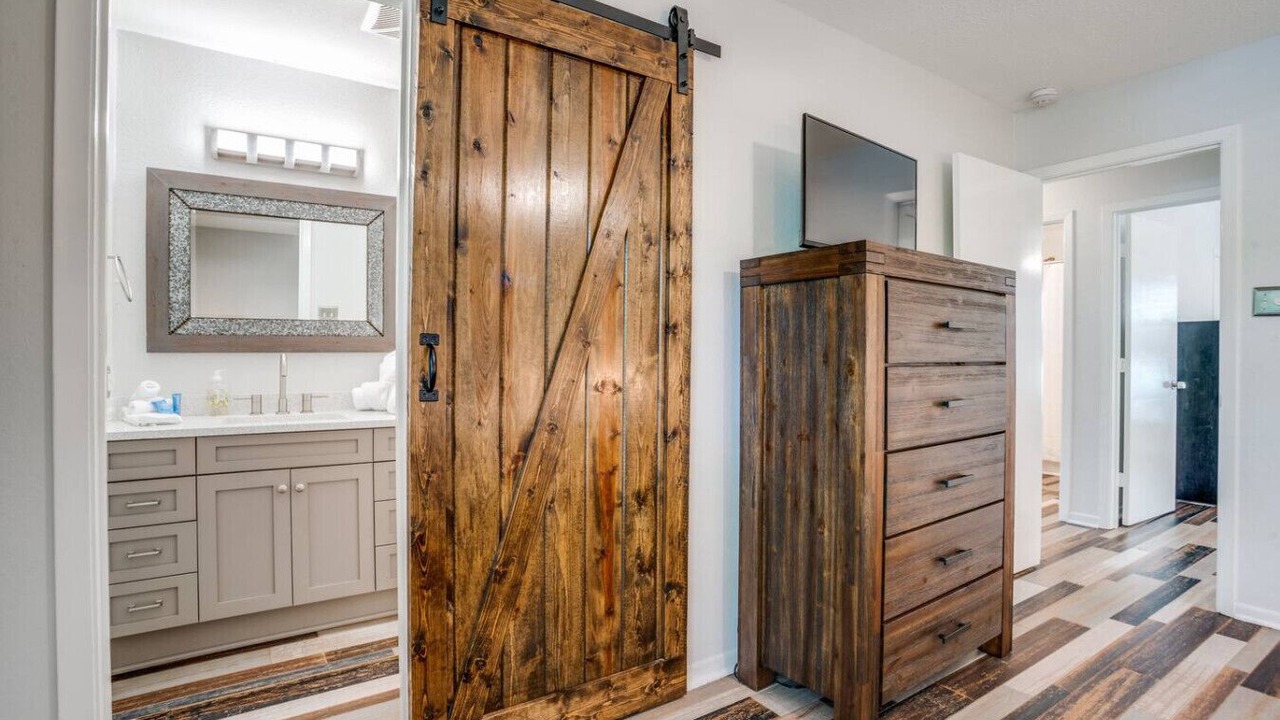 Photo of Bathroom in Pottsboro