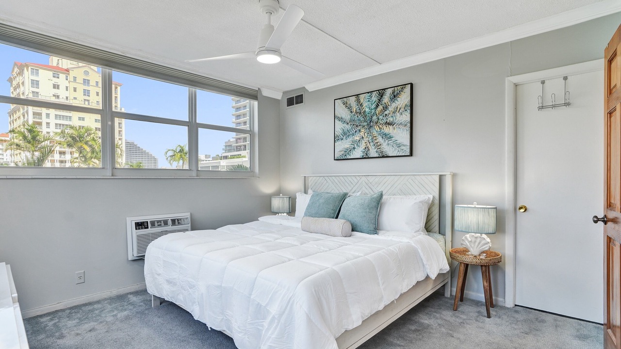 Photo of Bedroom in Central Beach