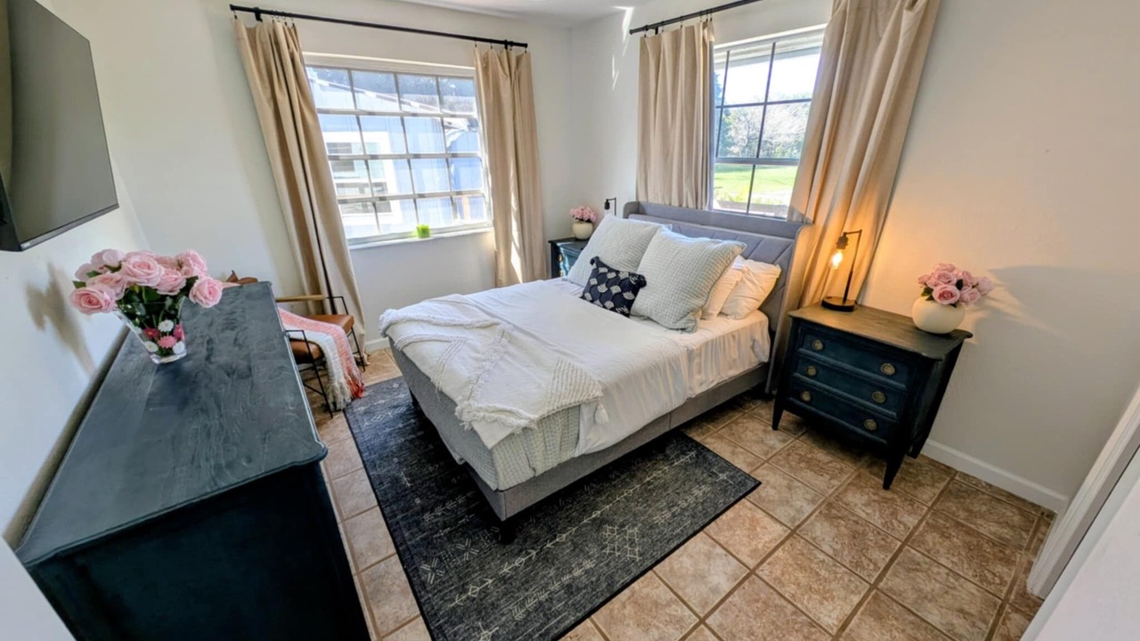 Photo of Bedroom in Southwest Ranches