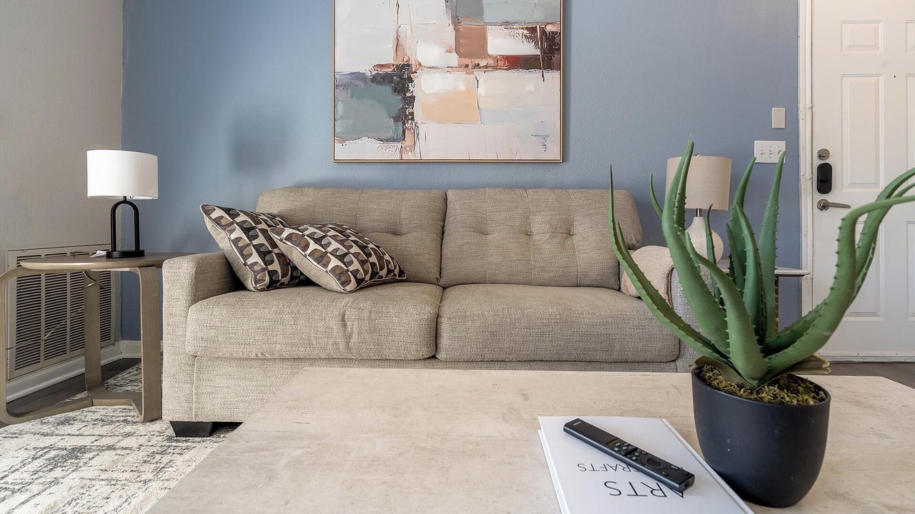 Photo of Livingroom in Medical Center District