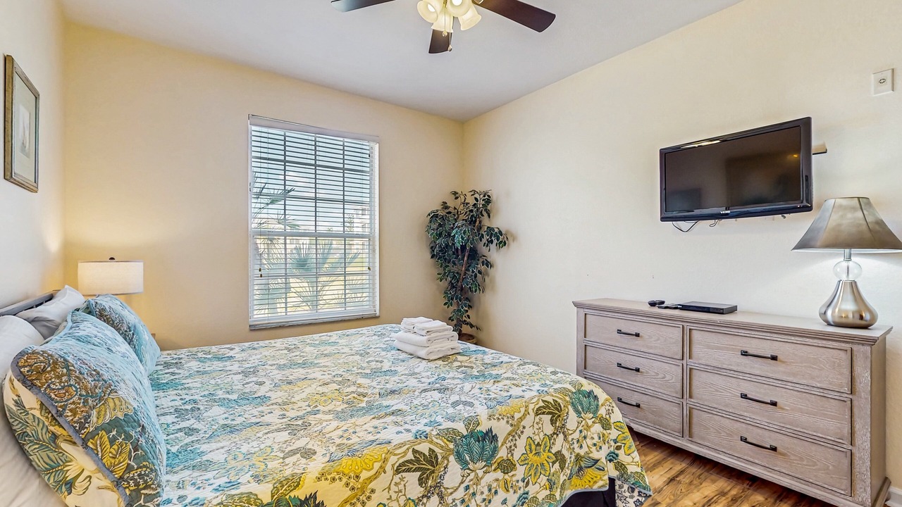 Photo of Bedroom in Windsor Palms