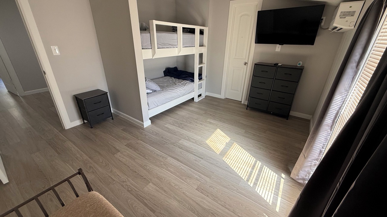 Photo of Bedroom in Lake Brownwood