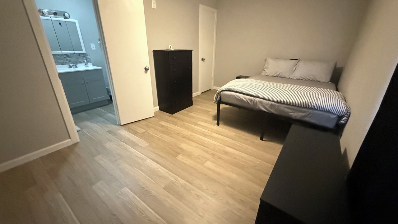 Photo of Bedroom in Lake Brownwood