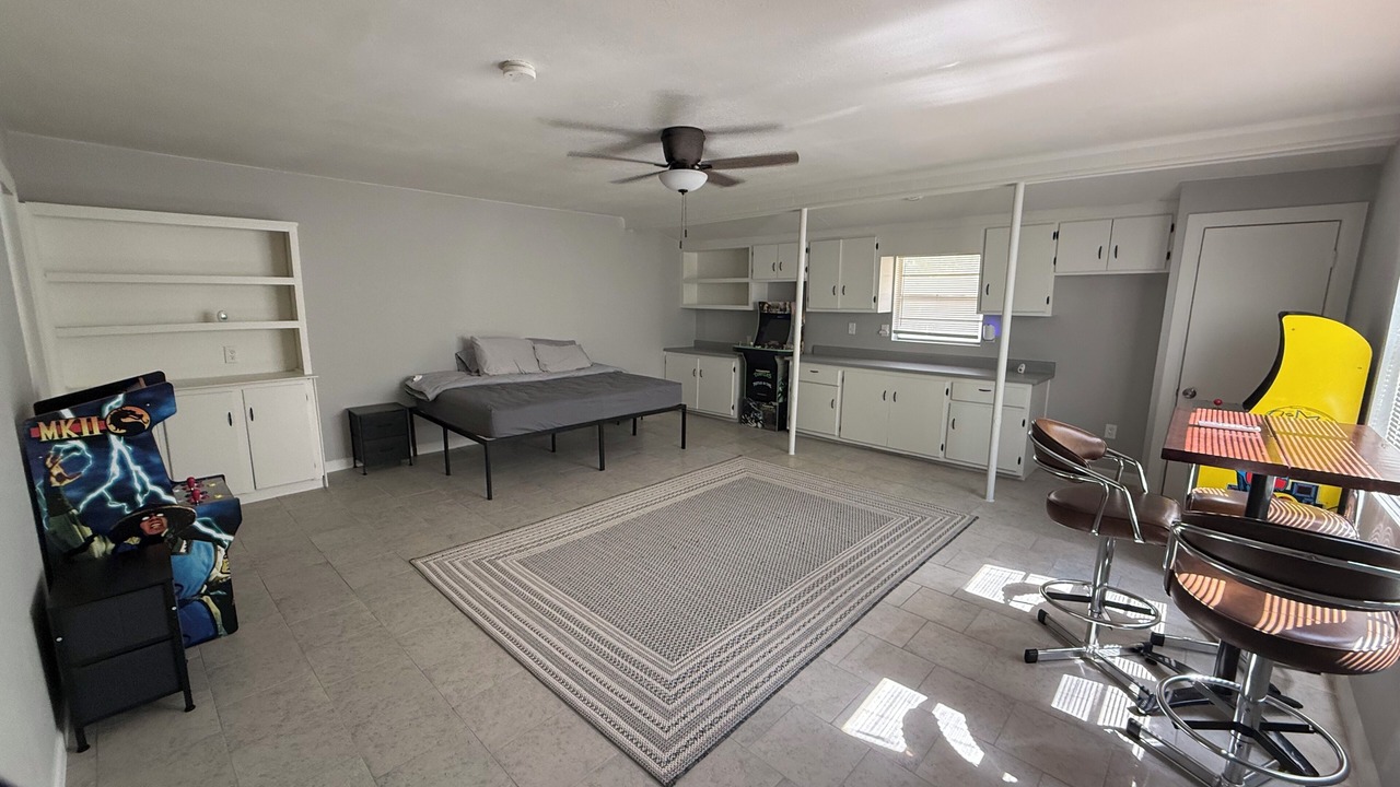 Photo of Bedroom in Lake Brownwood
