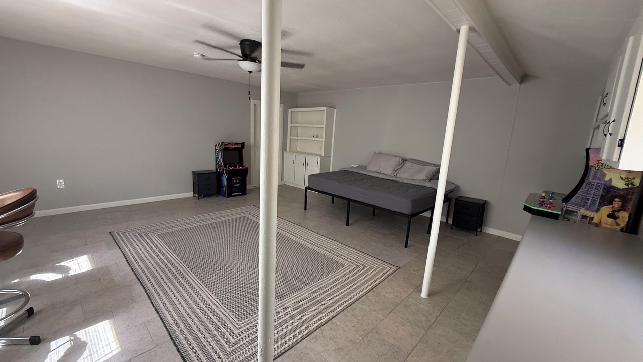 Photo of Bedroom in Lake Brownwood