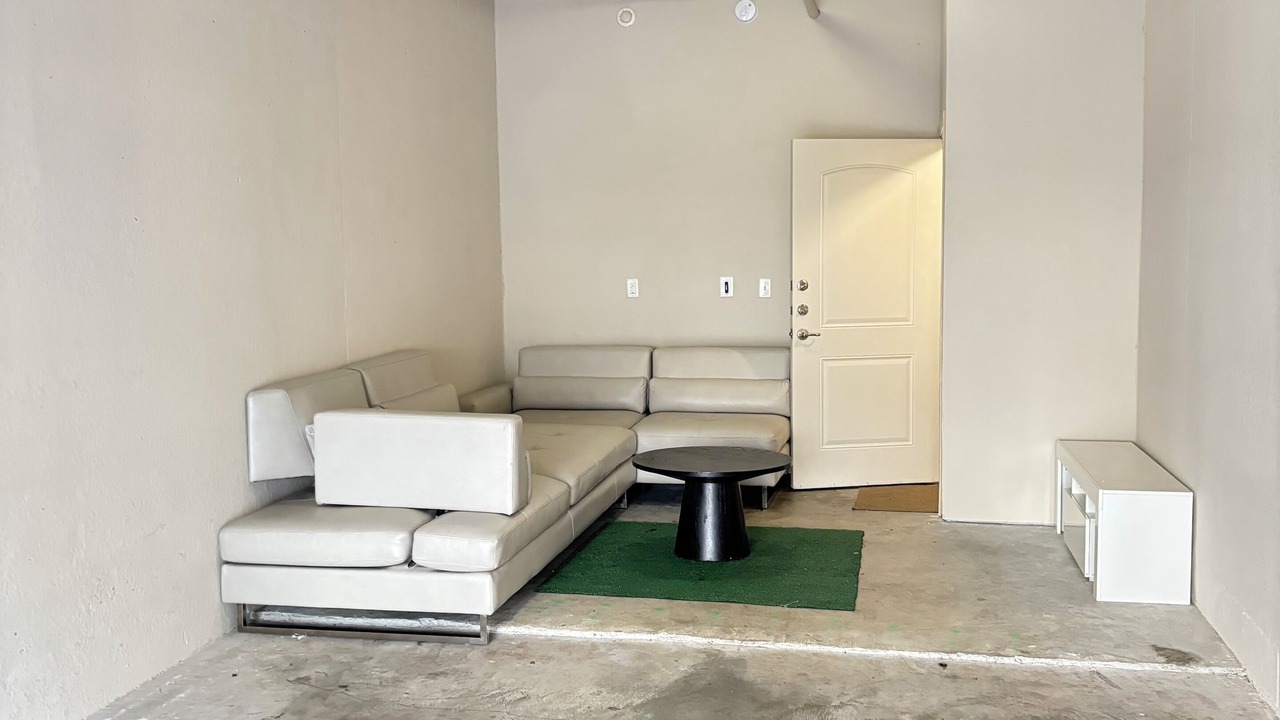 Photo of Livingroom in Miramar