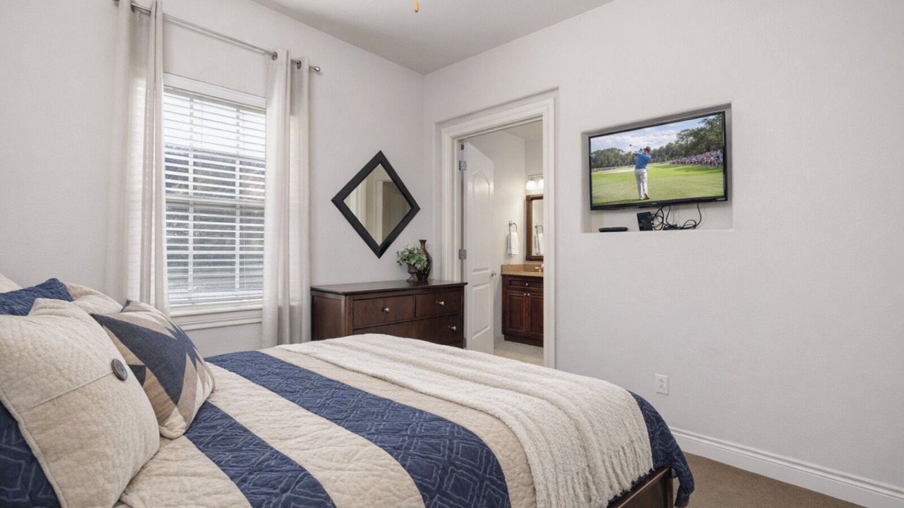 Photo of Bedroom in Branson