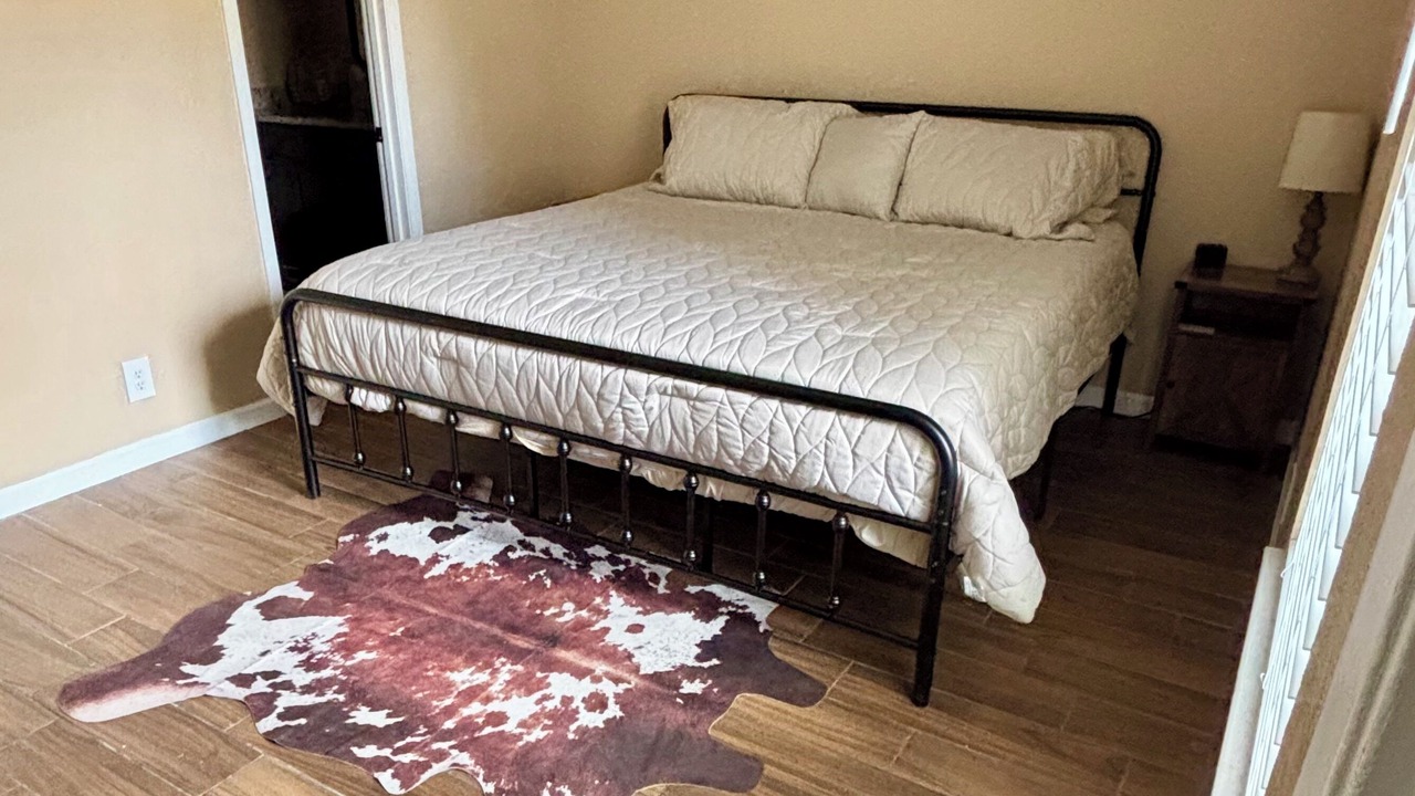 Photo of Bedroom in Midland