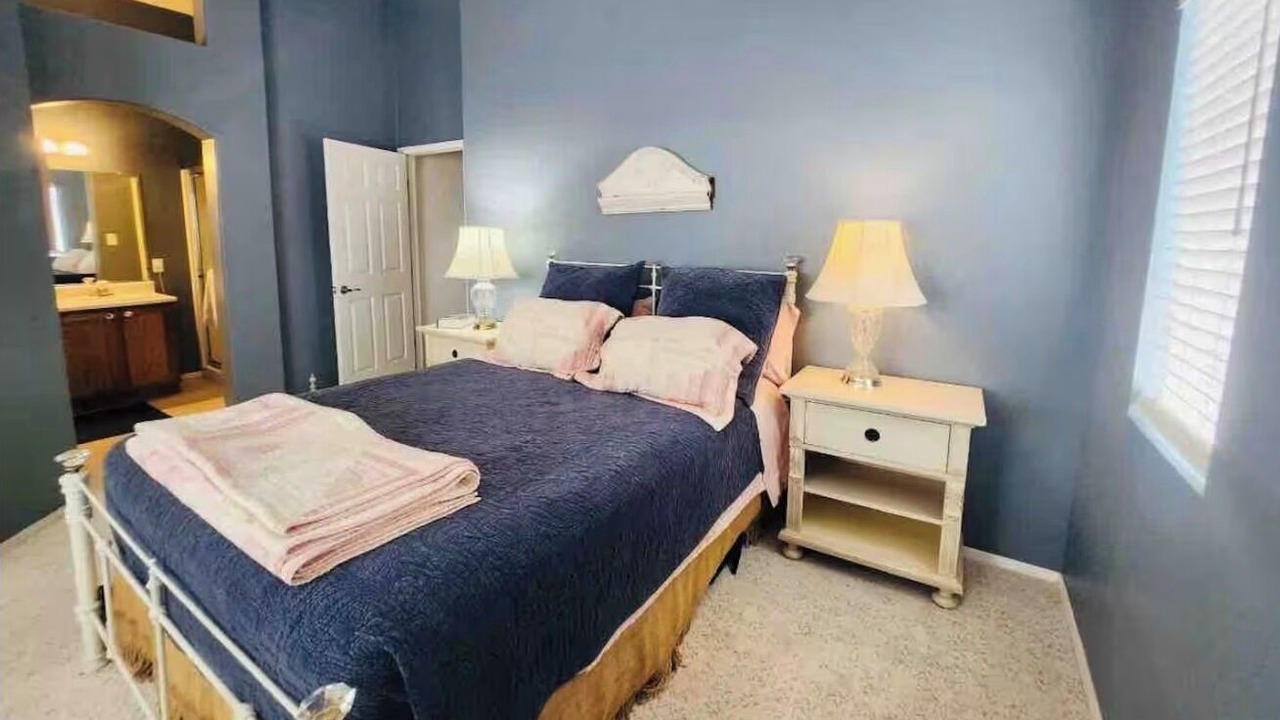 Photo of Bedroom in Albuquerque