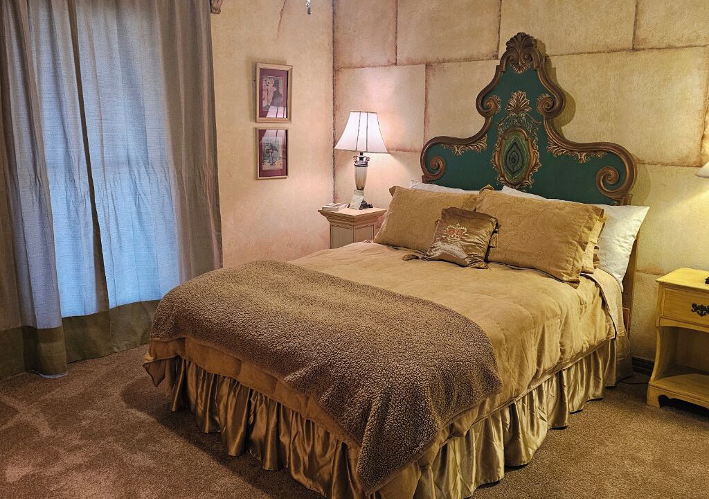 Photo of Bedroom in Midland