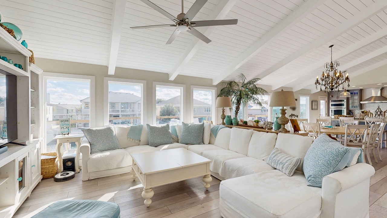 Photo of Livingroom in Key Allegro