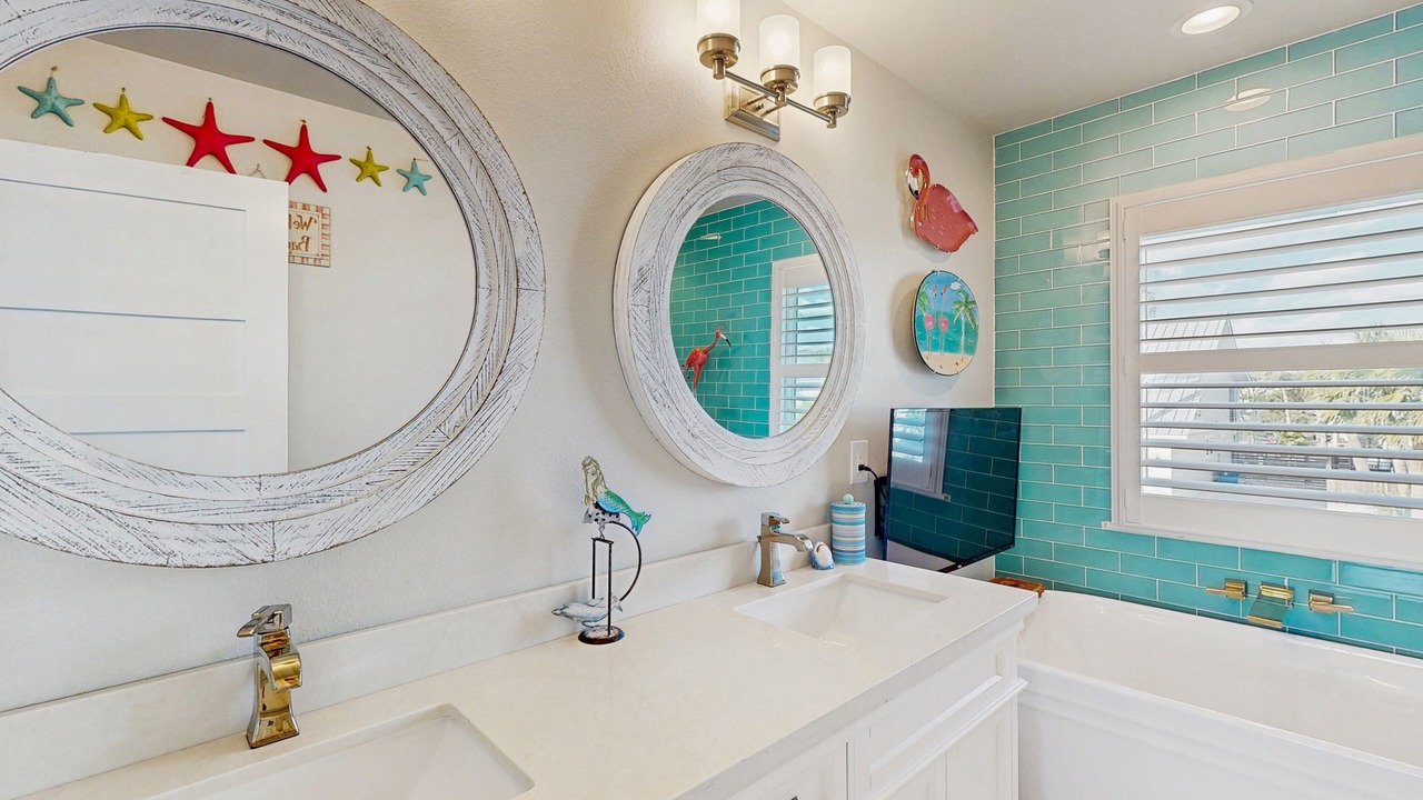Photo of Bathroom in Key Allegro