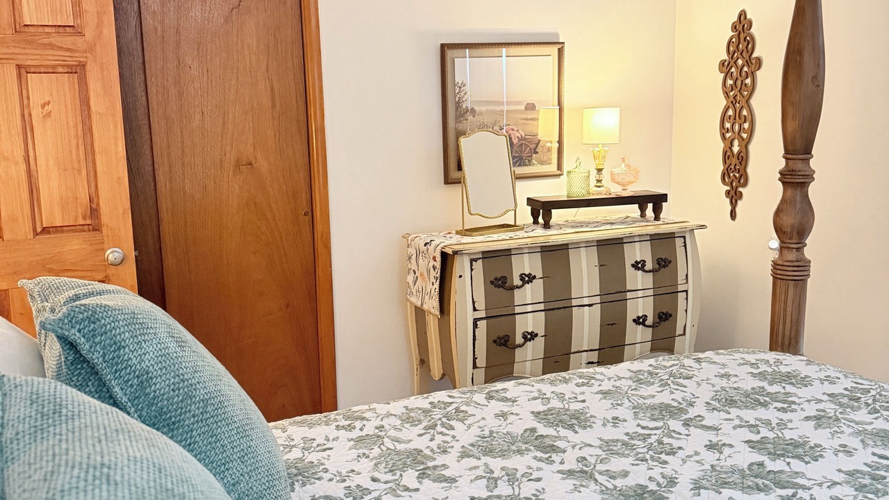 Photo of Bedroom in Garden City