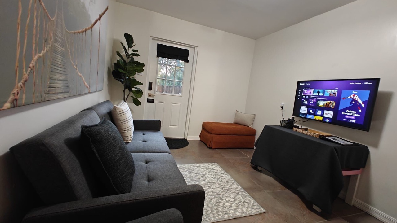 Photo of Livingroom in Lake Magdalene